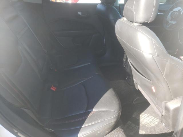 3C4NJDDB0JT230230 Jeep Compass Trailhawk