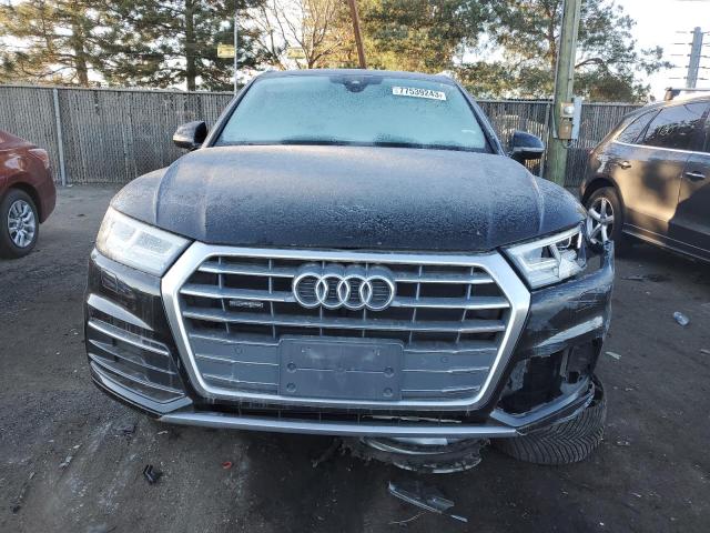 WA1BNAFY8J2085585 Audi Q5 Premium Plus