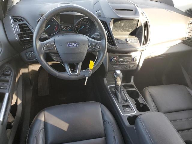 1FMCU9HD5JUB31282 Ford ESCAPE SEL