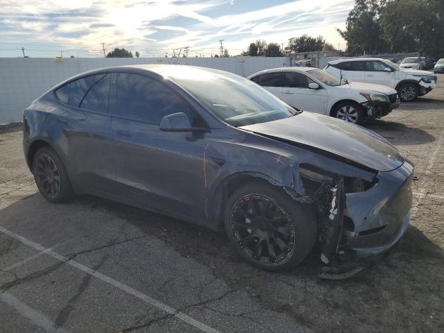 7SAYGDEE0NF367048 Tesla Model Y