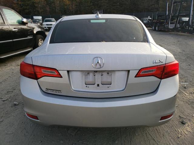 19VDE1F33EE007879 Acura ILX 20