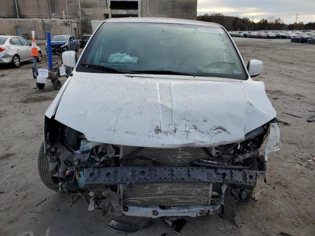 2C4RDGBG8JR153263 Dodge Grand Caravan Se