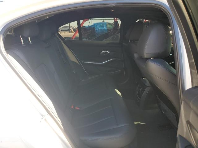 WBA5R1C52KAK09260 BMW 330I