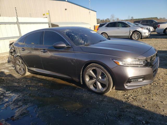 1HGCV1F95JA076806 Honda Accord Touring