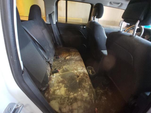 1C4NJRFB6FD176732 Jeep Patriot Latitude