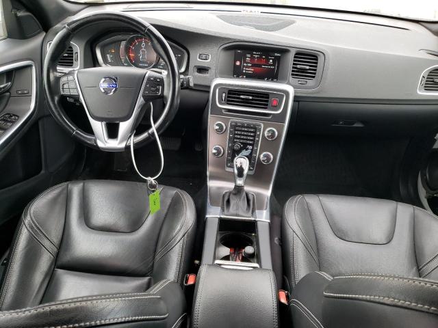 YV140MEM8F1252726 Volvo V60 Platinum