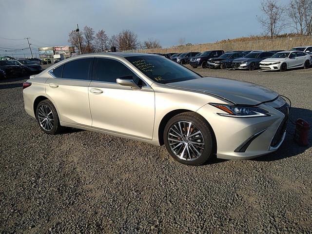 58AD11D15NU008493 Lexus Es 250 Base