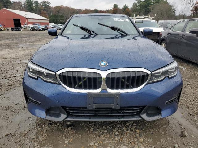 3MW5R7J01N8C31115 BMW 330XI