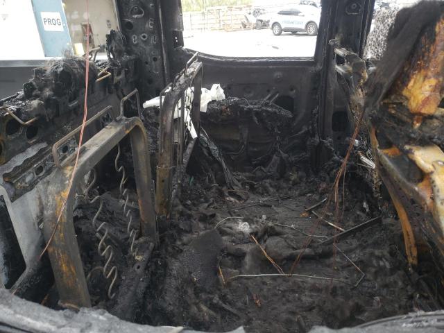 1GCPWCED2KZ174211 Chevrolet Silverado C1500 Lt