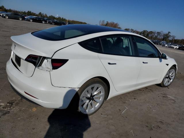 5YJ3E1EA4PF435833 Tesla MODEL 3