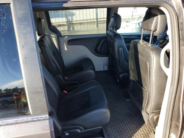 2C4RDGCG6JR218156 Dodge Grand Caravan Sxt