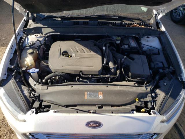 3FA6P0HD4GR245333 Ford FUSION SE