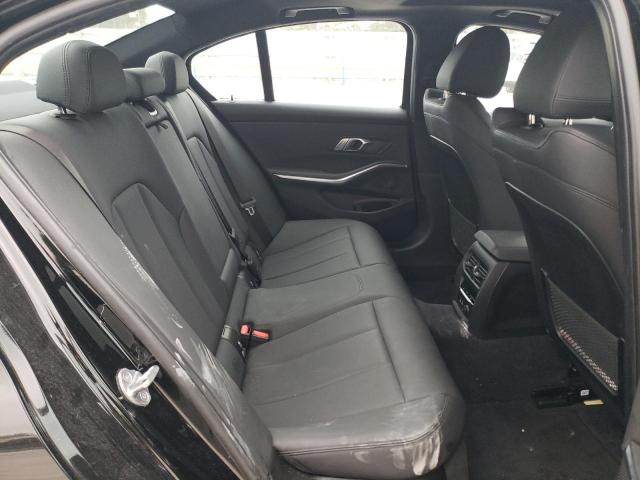 WBA5R1C51KAK06639 BMW 330I