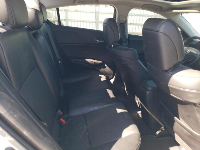 19UDE2F48JA006604 Acura Ilx Special Edition