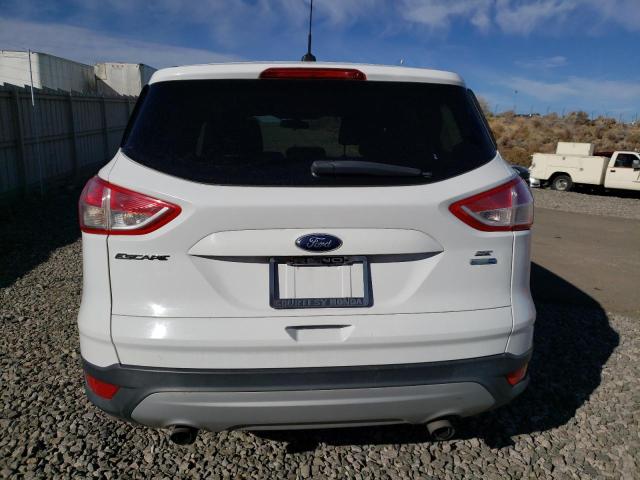 1FMCU9GX7EUC76678 Ford ESCAPE SE