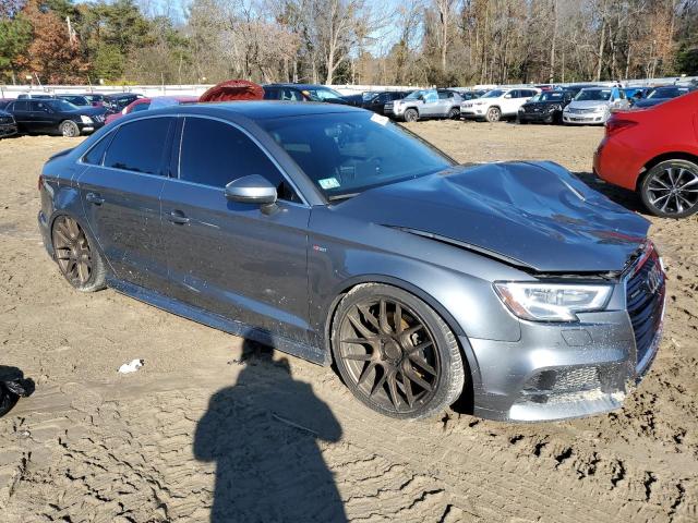 WAUJ8GFF0H1066827 Audi A3 Premium Plus