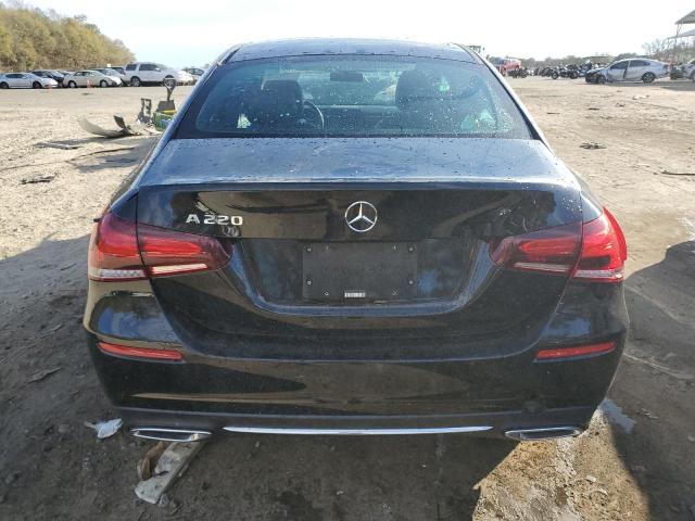 WDD3G4EBXLW038224 Mercedes-Benz A 220