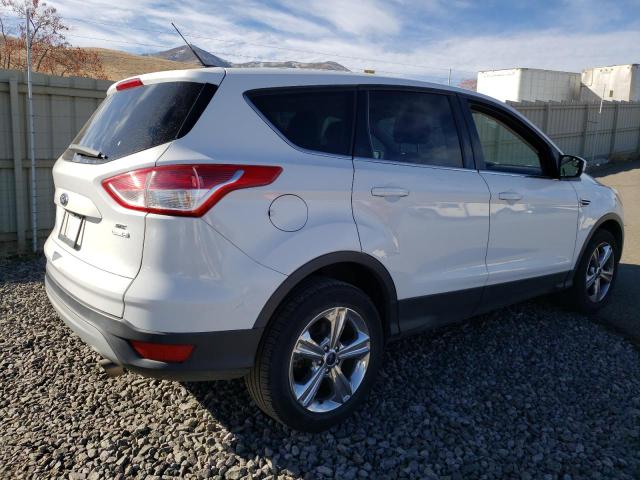 1FMCU9GX7EUC76678 Ford ESCAPE SE