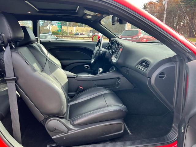2C3CDZBT9FH910817 Dodge Challenger Sxt Plus
