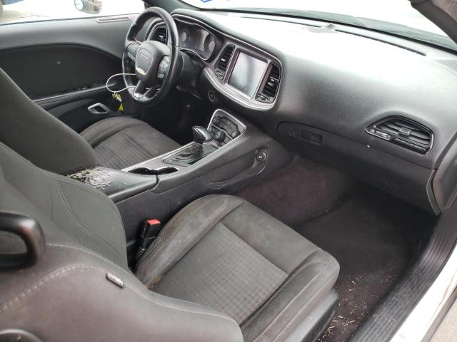 2C3CDZAG4GH275768 Dodge Challenger Sxt