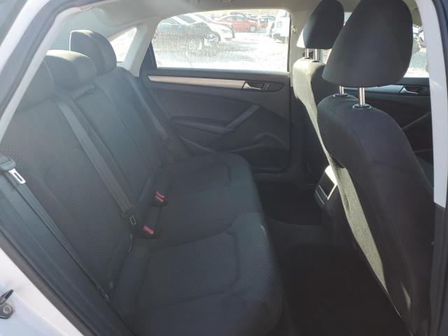 1VWAT7A39EC103885 Volkswagen PASSAT S