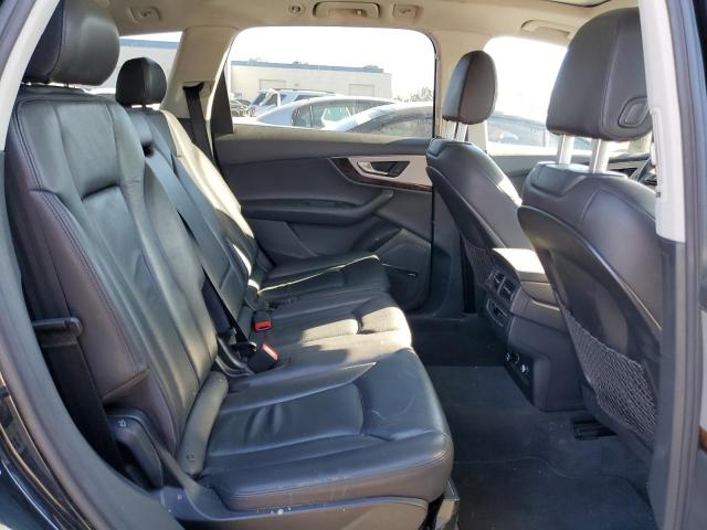 WA1LHAF74JD004265 Audi Q7 Premium Plus