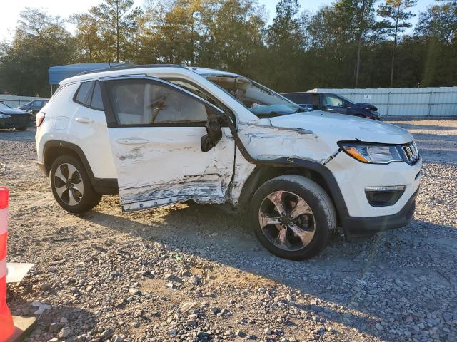3C4NJDBB6JT206887 Jeep Compass Latitude