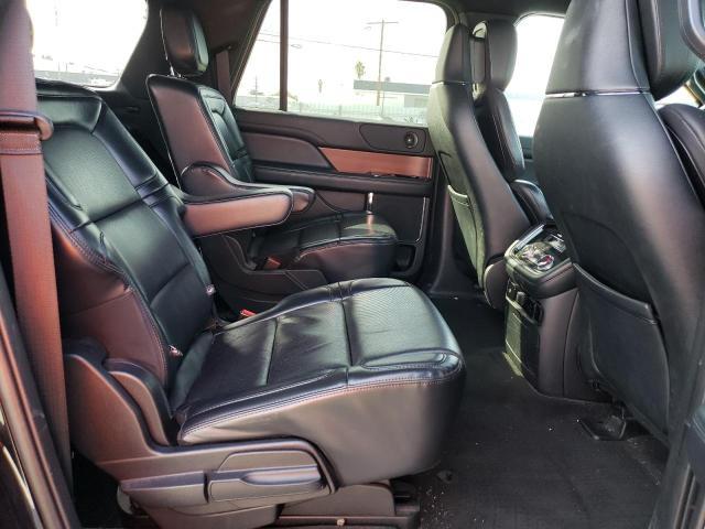 5LMJJ3LT9MEL10528 Lincoln Navigator L Reserve