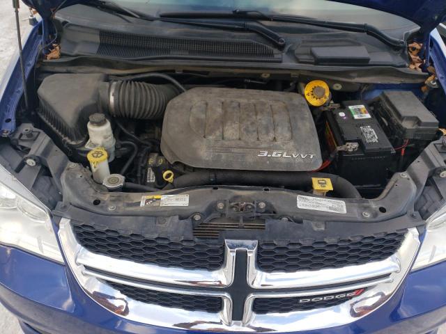 2C4RDGCGXJR225739 Dodge Grand Caravan Sxt