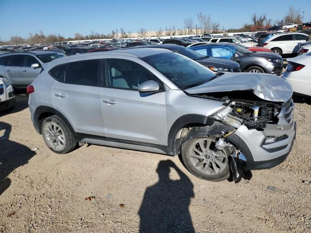 KM8J3CA48JU693422 Hyundai TUCSON SEL