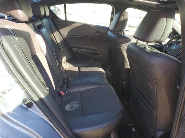 19UDE2F84GA008880 Acura Ilx Premium