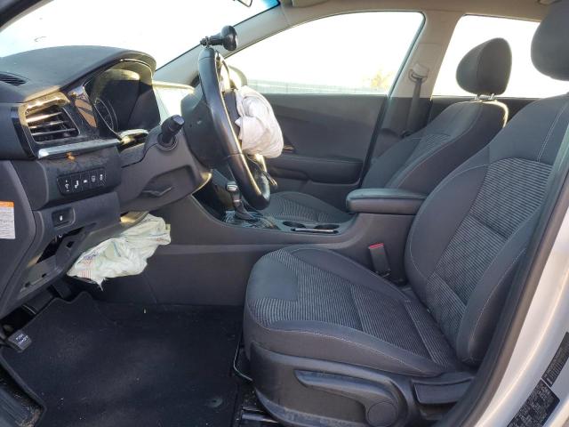 KNDCB3LC6L5428659 KIA NIRO LX