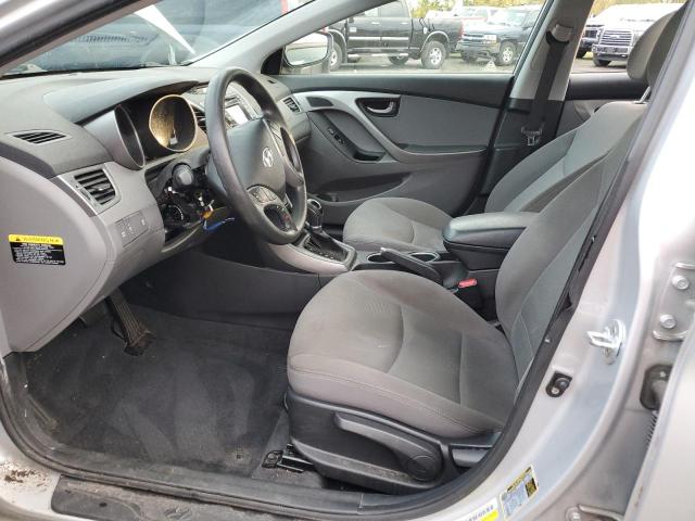 KMHDH4AE2FU225173 Hyundai ELANTRA SE