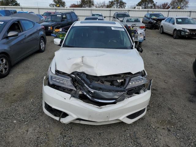 19UDE2F76JA002514 Acura Ilx Premium