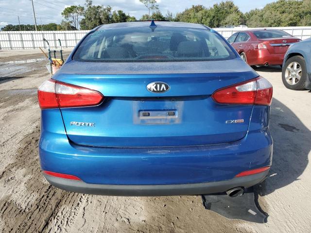 KNAFX4A8XE5151131 KIA FORTE EX