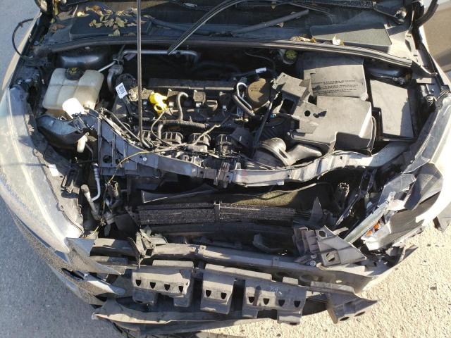 1FADP3K28GL209241 Ford FOCUS SE