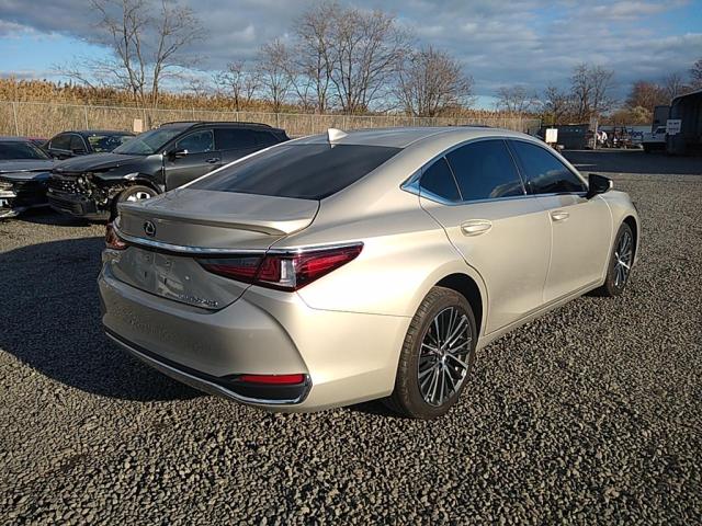 58AD11D15NU008493 Lexus Es 250 Base
