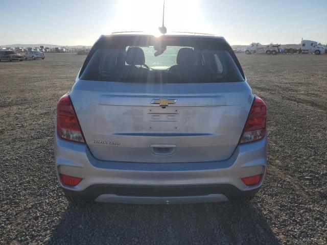 3GNCJNSB0JL368583 Chevrolet TRAX LS