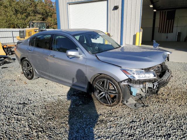 1HGCR3F97HA021543 Honda Accord Touring