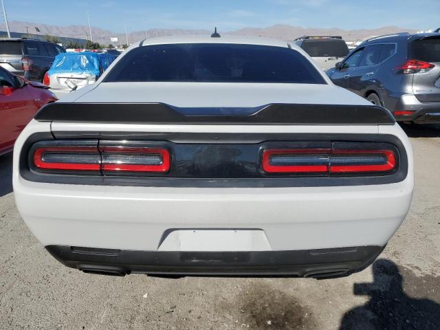 2C3CDZAG2FH733841 Dodge Challenger Sxt