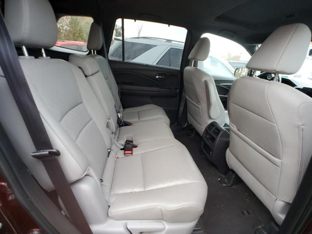5FNYF8H58KB015298 Honda Passport Exl