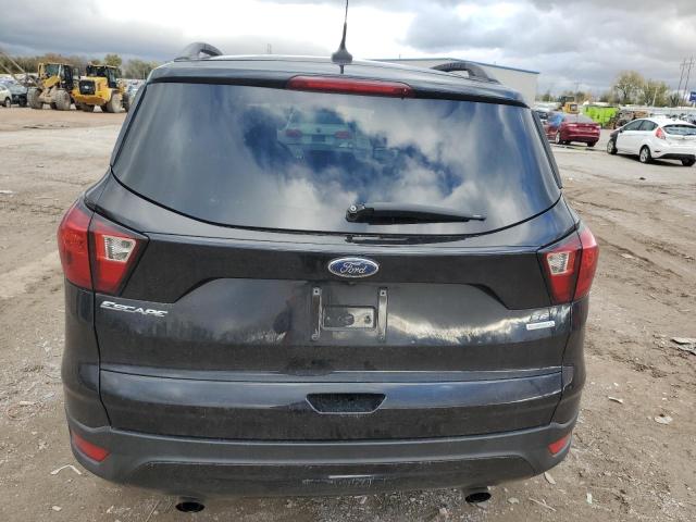 1FMCU0GDXKUB30174 Ford ESCAPE SE