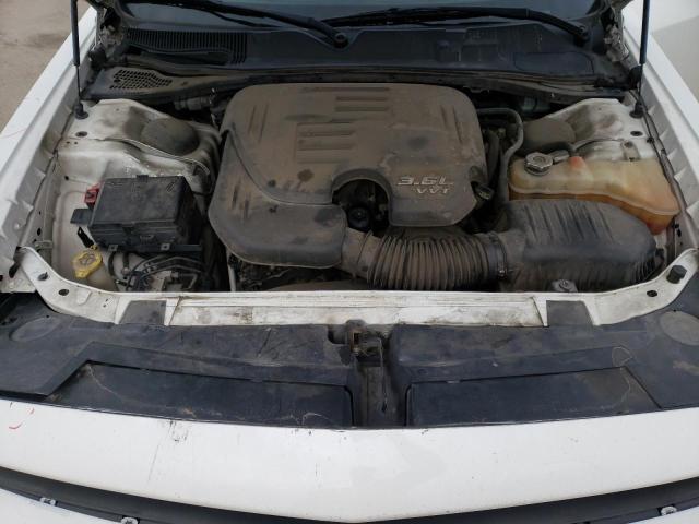 2C3CDZAG4GH275768 Dodge Challenger Sxt