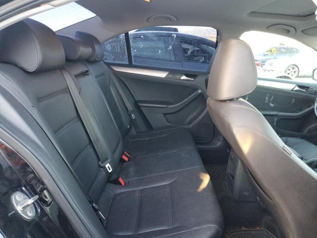 3VWDB7AJ9HM226880 Volkswagen JETTA SE