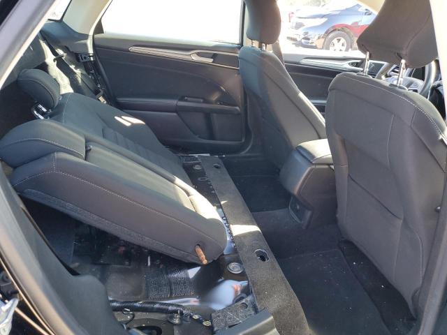 3FA6P0H72HR382797 Ford FUSION SE