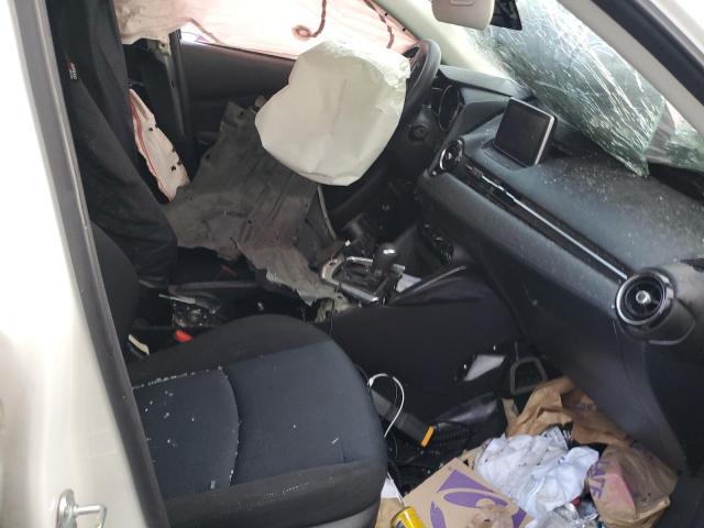 3MYDLBYV4JY326977 Toyota p5v