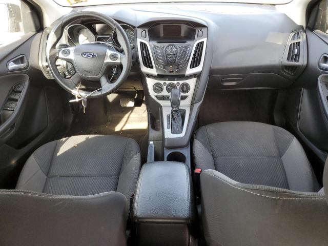 1FADP3K21EL135674 Ford FOCUS SE