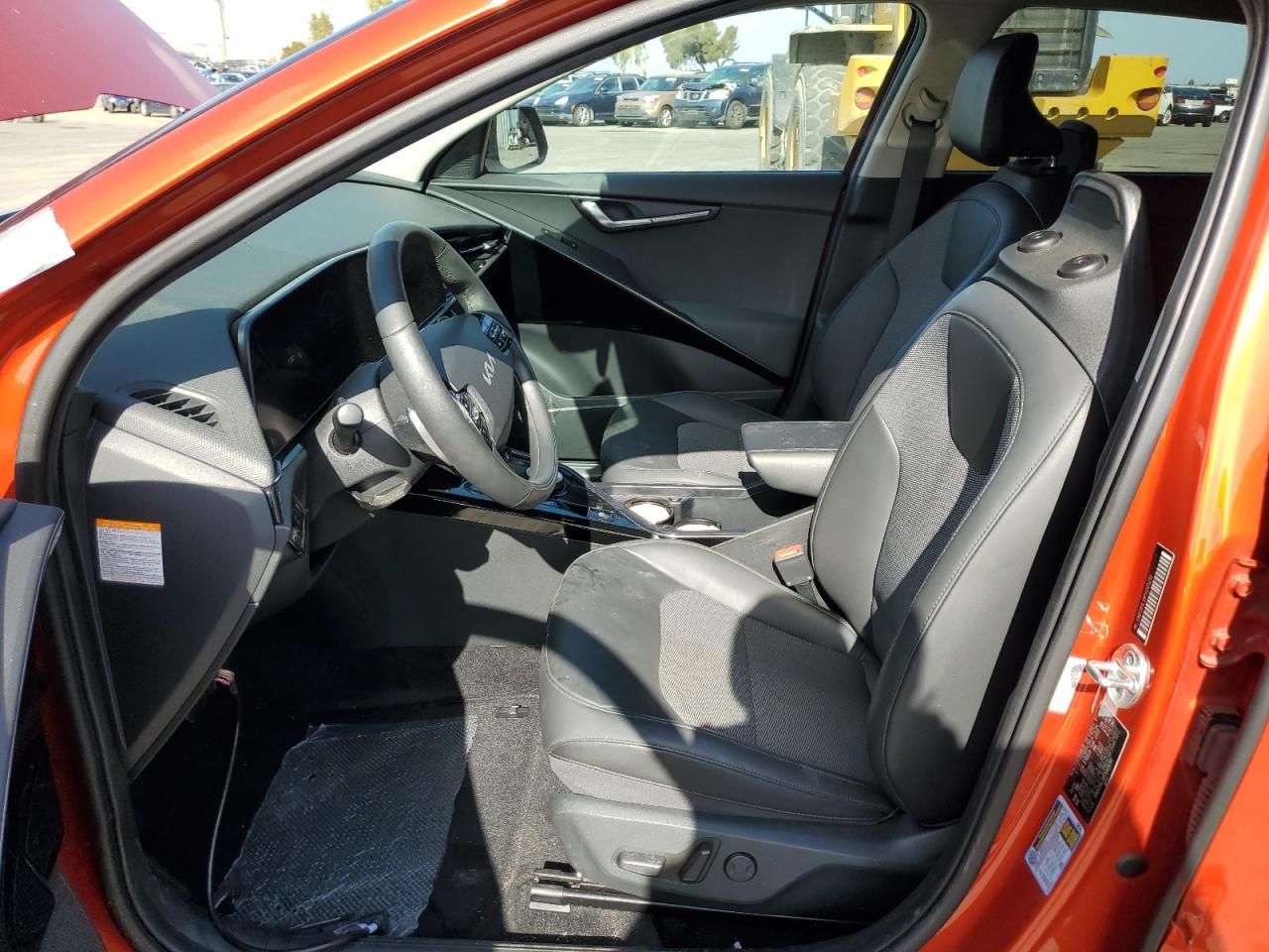 KNDCR3L19P5025291 KIA Niro Wind