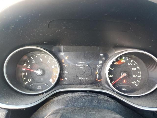3C4NJDBB0JT113718 Jeep COMPASS LA