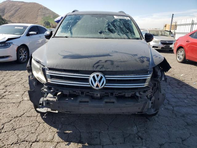 WVGAV7AX6HK012370 Volkswagen TIGUAN S